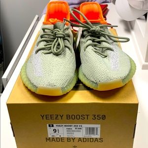 Adidas Yeezy Boost 350 V2 Dessert Sage Size 9.5